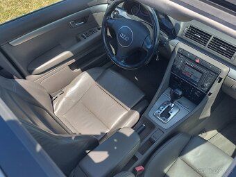 Audi A4  AVANT 2.5 TDI B6 - 13