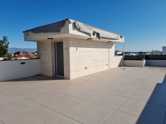 CHORVÁTSKO - Pekné apartmány na ostrove VIR - 13