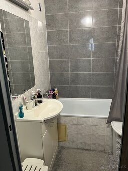 2 izbový byt 59m2 na ul. Žitavská s balkónom. - 13