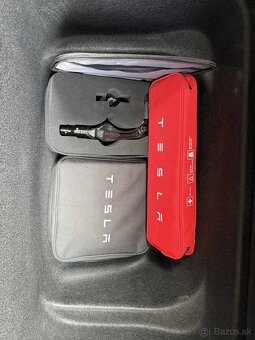 Tesla Model Y Performance Dual Motor - 13