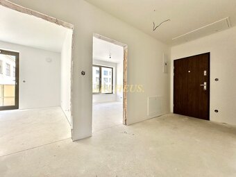 3 IZBOVÝ BYT 87 m2, NOVOSTAVBA, CENTRUM, PREŠOV - 13