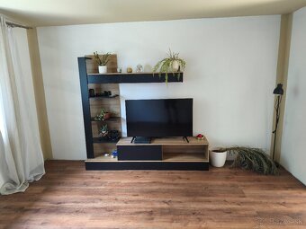 2. Izbový rodinný dom SKLENÉ 558m² - 13