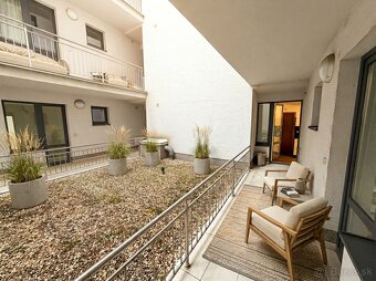 Luxusný, veľkometrážny byt 137m2 s 2 terasasami v Centre - 13