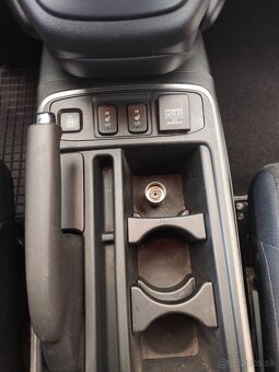Predam HONDA CR-V 1,6 ELEGANCE PLUS 2 WD - 13