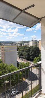 Na prenájom pekná garzónka na Terase - 13