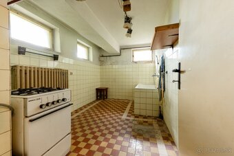 Na predaj rod. dom v NMn/V, časť Horné Samoty - REZERVOVANÉ - 13