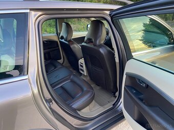 Volvo XC70 2.4D 136kW - 13