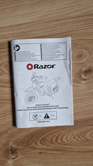 Elektricka motorka razor - 13