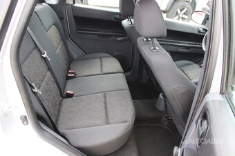 Mitsubishi Colt 1,3 i 70 kW - 13