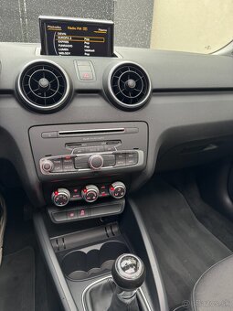 AUDI A1 SPORTBACK, 1,0 TFSI, 6/2015, PANORÁMA, 5-DVEROVÉ - 13
