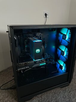 Predám výkonný herný PC – RTX 3070, Ryzen 7 5800X, 32GB RAM, - 13