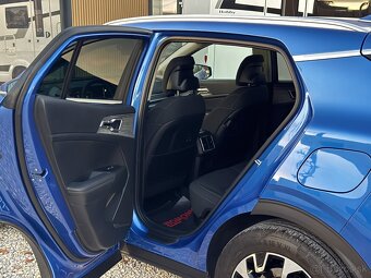 Kia Sportage 1.6 T-GDI Gold Kamera, LED, 1.majiteľ - 13