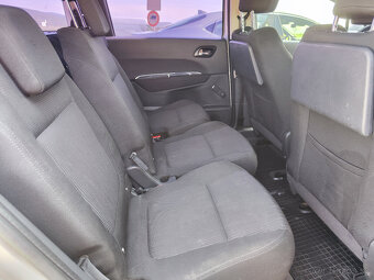 Peugeot 5008 1.6 HDi - 13