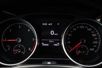 Volkswagen Touran 2.0 TDI Comfortline DSG - 13