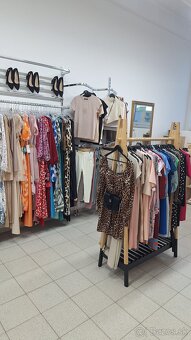 Odstúpenie predajne s e-shopom / Námestovo / dámska móda - 13