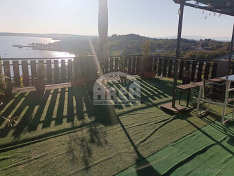 Krásna dvojpodlažná chata s nádherným výhľadom nad Viniankou - 13