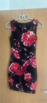 Každé saty 10 eur - 13