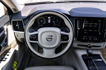Volvo V90 CC D4 2.0L Cross Country Pro AWD A/T - 13