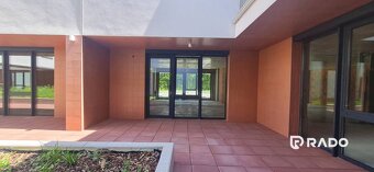 RADO | obchodný priestor 42m2 NOVOSTAVBA MORUŠE - RUŽINOV - 13