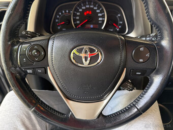 Toyota RAV4 2.2 l D-4D Premium 4x4 - 13