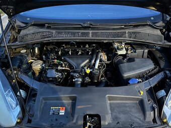Ford S-max - 13