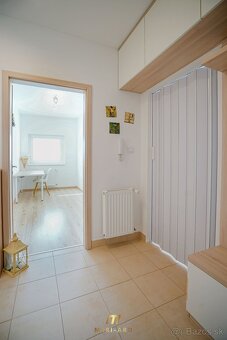 PREDAJ: 3 izbový zariadený byt, balkón, parkovanie, Rajka - 13