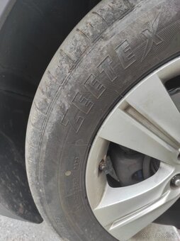 Kia Sportage 1.7 CRDi 85 kW (2011) - 13
