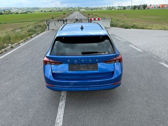 Škoda Octavia Combil First Ediotion Sport 2.0 TDI - 13