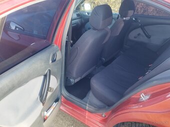 Octavia 1.6 benzín 74kW - 13
