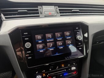 VW Passat -2022- Variant 2.0 TDI EVO Business DSG - 13