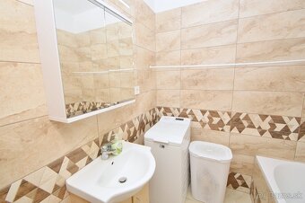 Predaj 3i byt s predzáhradkou pri lesíku, Rajka - 13