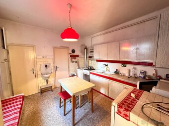 Predaj- 3i RD s garážou a letnou kuchyňou, Nové Zámky - 13