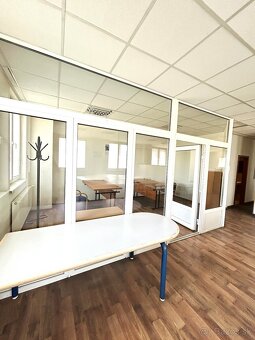Skladová, výrobná hala a administratívna budova - prenájom - 13