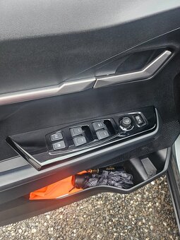 SsangYong Torres 1.5 GDI Turbo Club A/T - 13