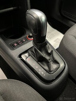 Volkswagen e-UP - 13