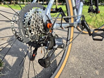 Custom horský bicykel z úplne nových komponentov - 13