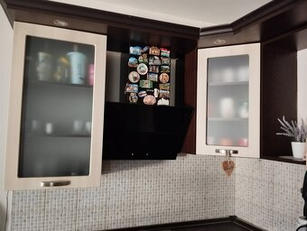 Kuchynská linka - 13