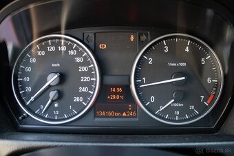 BMW 318i 2.0 6MT, 105 kW - 13