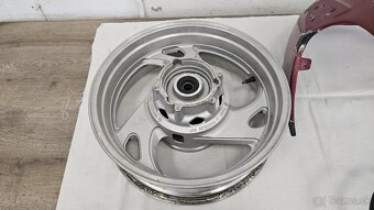 Yamaha GTS 1000 - 13