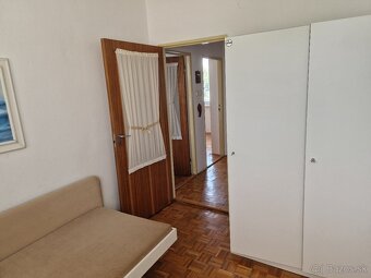 4-izbový dom s garážou na Zobore - prenájom - 13