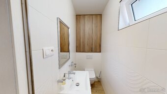 Romantický RD po kompletnej rekonštrukcii v Dolných Salibách - 13