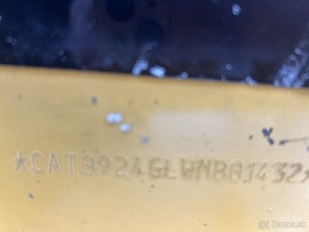 Kolový nakladač CAT 924G - 13