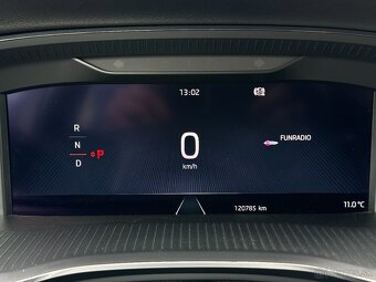 Škoda Octavia Combi 2.0 TDi DSG, r.v.: 2021 - 13