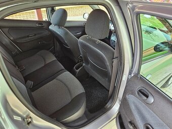 Peugeot 206 1.4 16v 65kw - 13