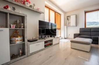 ZNÍŽENÁ CENARODINNÝ DOM MALÉ LEDNICE, VIDEO + 3D... - 13