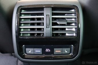 Volkswagen Passat Variant 2.0 TDI BMT Highline DSG - 13