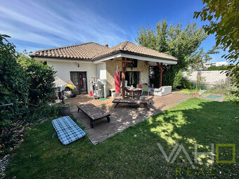 ,,ZNÍŽENÁ CENA ,,NA PREDAJ Luxusný rodinný dom - 13