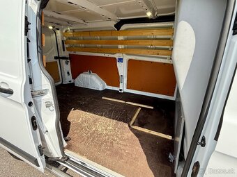 Ford Transit CUSTOM Edice Sport L2H1 DPH 11/2017 - 13