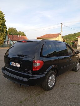 Chrysler Voyager 2.8 CRD - 13