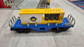 LEGO 4555 9V Train - Cargo Station - 13